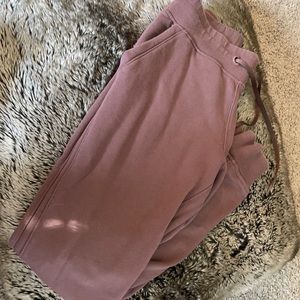 Lululemon scuba joggers size 2